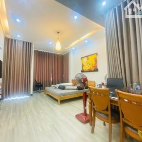 GIẢM CHÀO 1 TỶ-MẶT TIỀN KINH DOANH CỰC VIP- PHỐ HẢI CHÂU CHU VĂN AN- DIỆN TÍCH LỚN GẦN 150 - 2